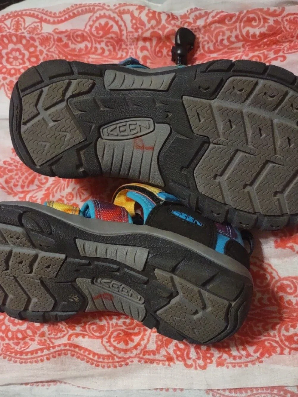 Keen Kids Rainbow Multicolor Water Shoes Size 4
